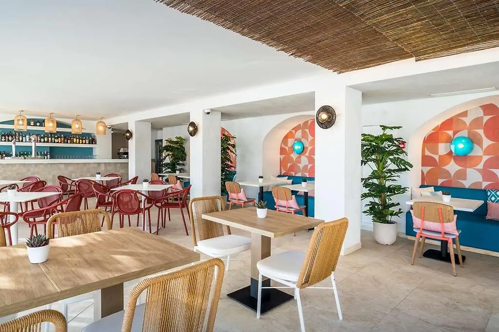 Barcel Ponent Playa Otel Cala D´Or 3*,